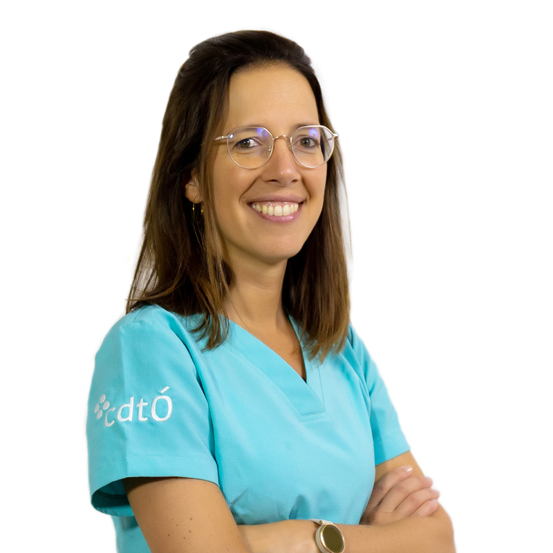 MONTSE-ROBIRO-CDTO-Odontòleg-general–Odontopediatra-Metge